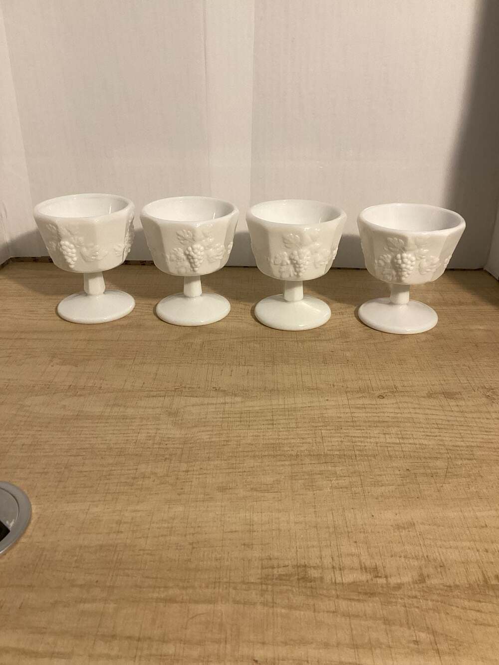 Set of 4 Vintage Westmoreland Paneled Grape Milk Glass Low Footed Sherbet Dishes